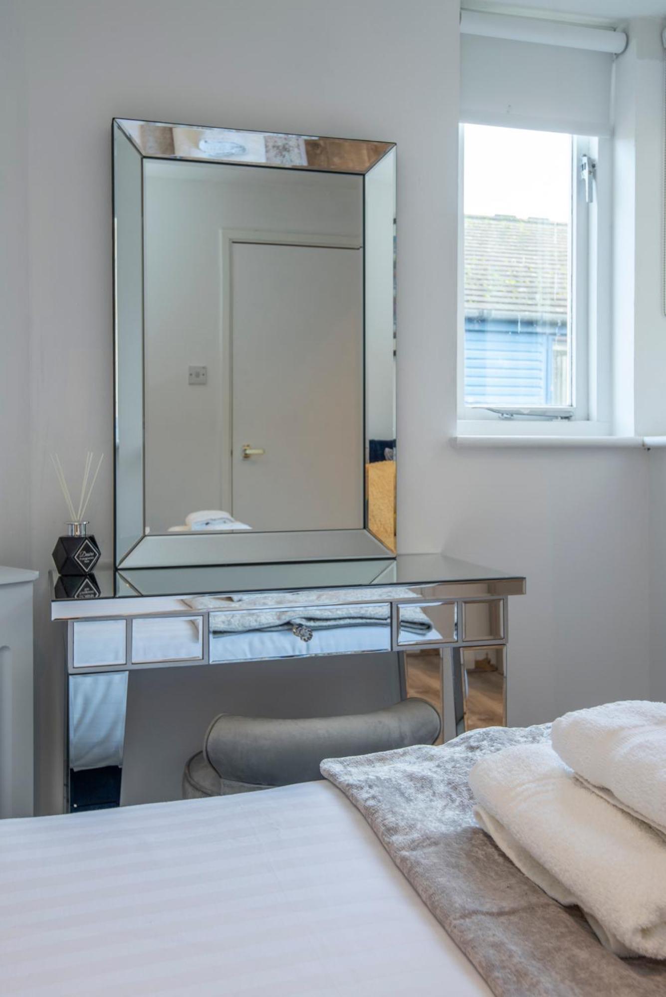 2 Bed Town House With Garden In Hackney, London Apartment Exterior photo
