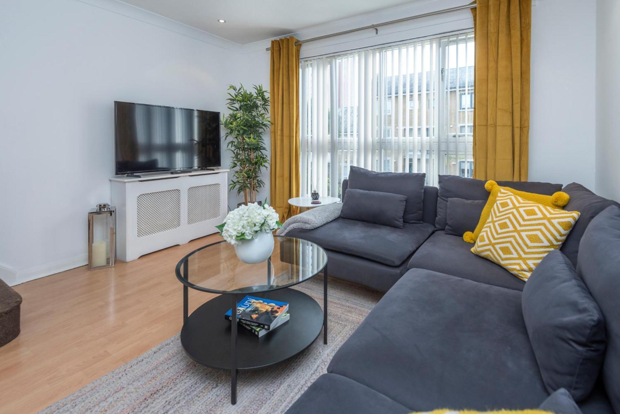 2 Bed Town House With Garden In Hackney, London Apartment Exterior photo